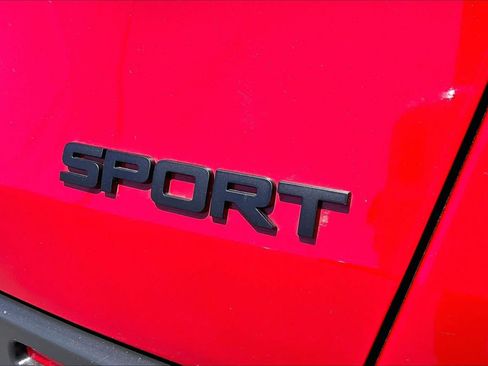 Used 2024 Honda HR-V Sport image 9