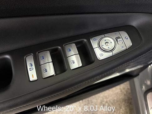 Used 2022 Hyundai Santa Fe Calligraphy AWD/4WD image 11