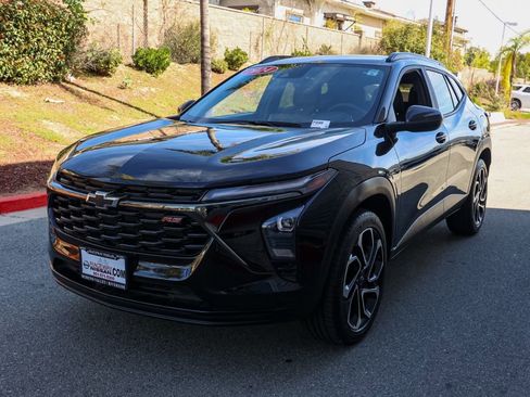 Used 2024 Chevrolet Trax RS image 8