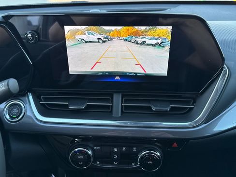 New 2026 Chevrolet Trax ACTIV w/ Driver Confidence Package image 19