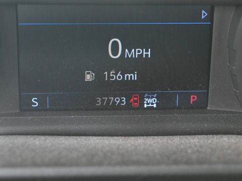 Used 2021 Chevrolet Silverado 1500 RST w/ Z71 Off-Road Package image 16