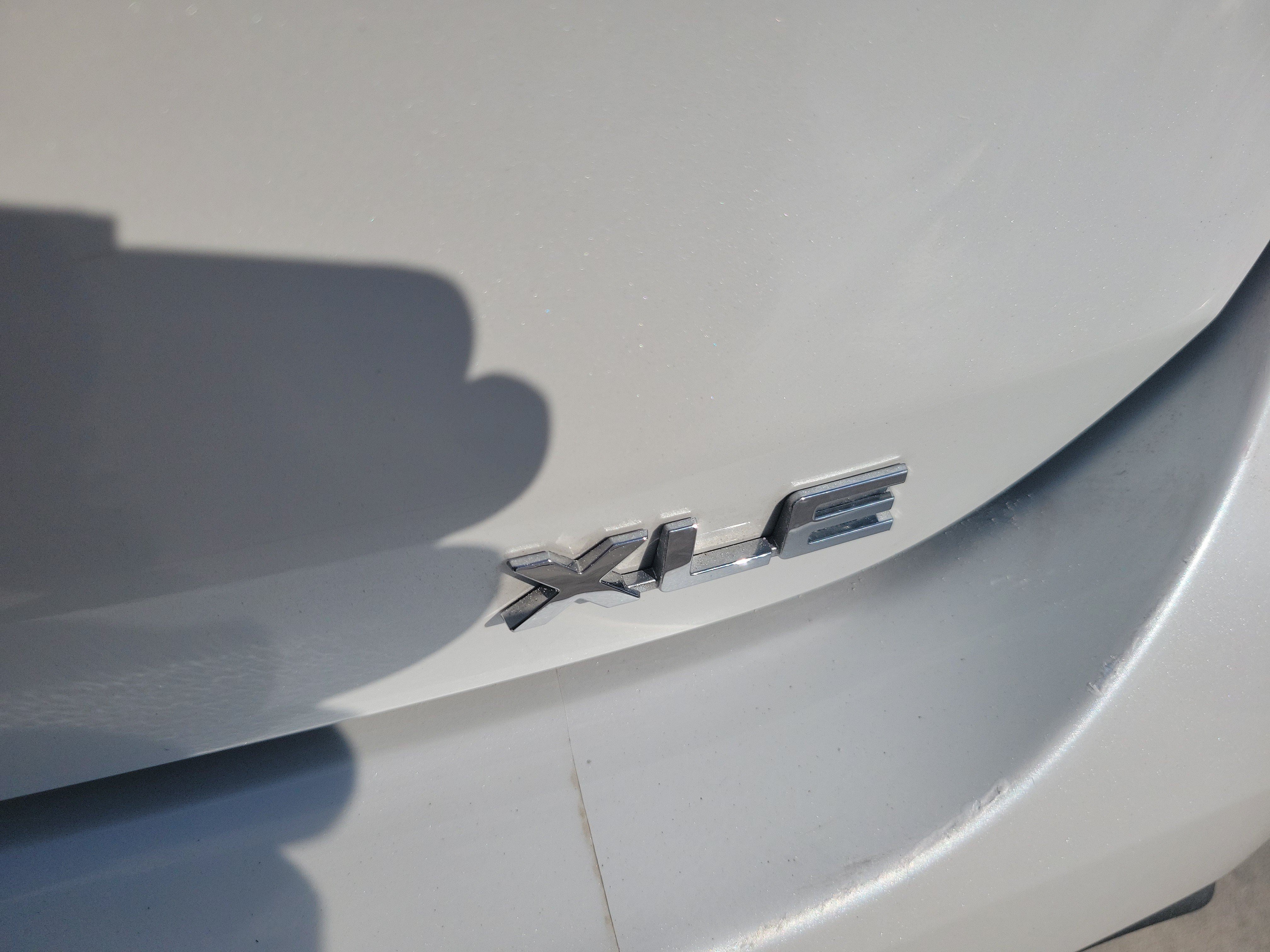 Used 2025 Toyota Highlander XLE FWD image 9