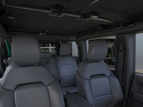 New 2025 Ford Bronco Outer Banks w/ Sasquatch Package image 12