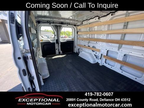 Used 2025 Ford Transit 250 Low Roof w/ Exterior Upgrade Package RWD image 13