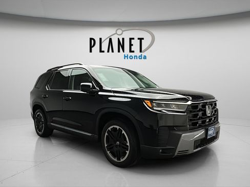 New 2026 Honda Pilot Touring image 1