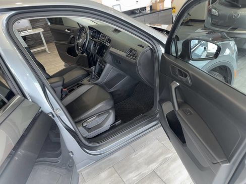 Used 2019 Volkswagen Tiguan SE image 21