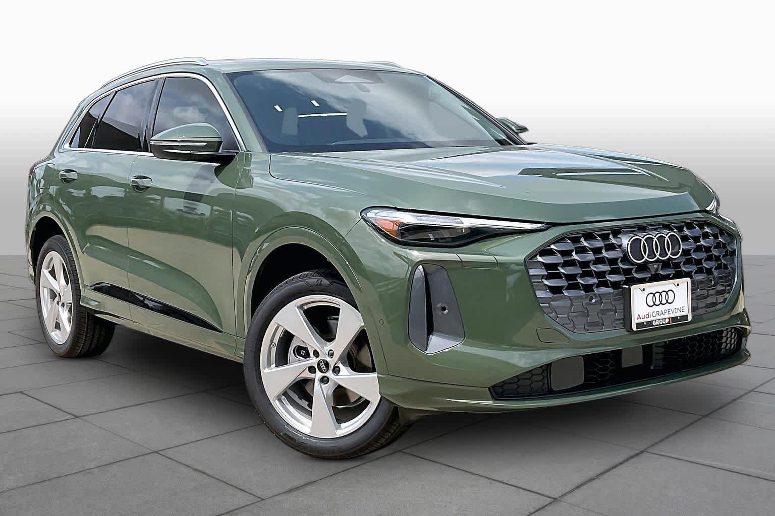 New 2026 Audi Q5 Premium w/ Premium Plus AWD/4WD image 2