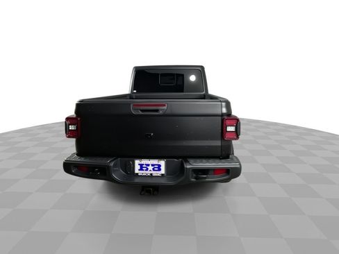 Used 2021 Jeep Gladiator Rubicon image 7