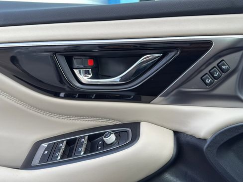 Used 2025 Subaru Legacy Limited image 34