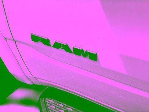 Used 2021 RAM 1500 Laramie AWD/4WD image 38