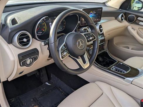 Certified 2022 Mercedes-Benz GLC 300 image 10
