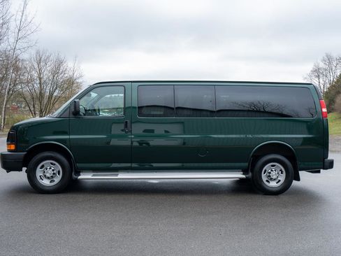 Used 2014 Chevrolet Express 3500 LS image 6