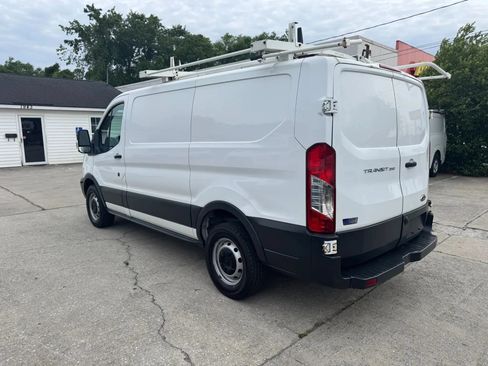 Used 2017 Ford Transit 350 130 Low Roof RWD image 8