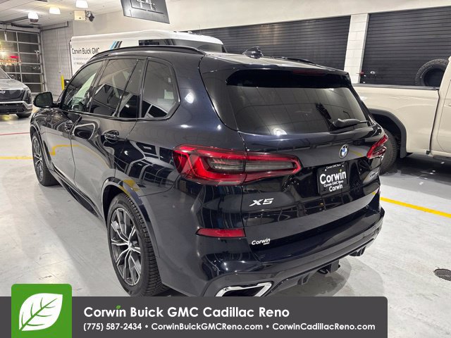 Used 2019 BMW X5 xDrive50i w/ M Sport Package AWD/4WD image 6