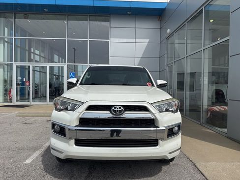 Used 2014 Toyota 4Runner Limited AWD/4WD image 2