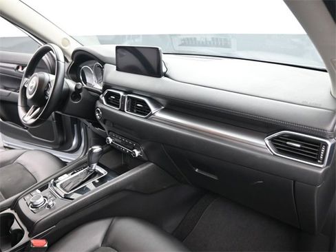 Used 2021 MAZDA CX-5 Touring image 25