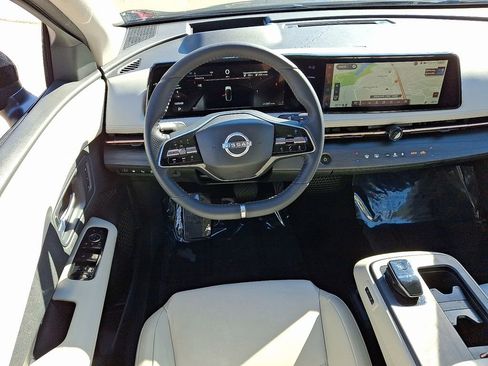 Used 2023 Nissan Ariya ENGAGE image 12
