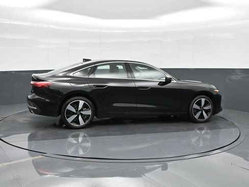 Used 2025 Audi A5 2.0T Premium Plus w/ Premium Plus AWD/4WD image 3