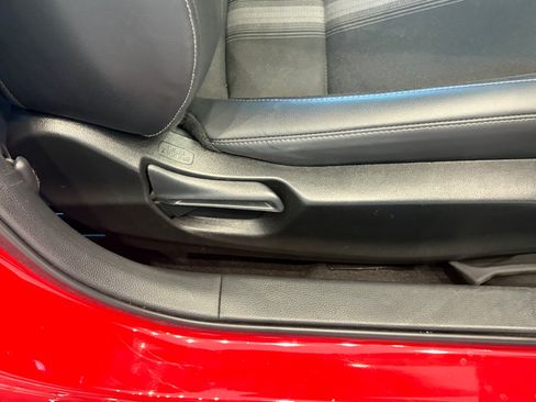 Used 2023 Honda Civic Sport image 30