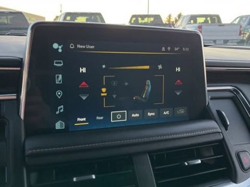 Used 2023 Chevrolet Suburban Premier image 47