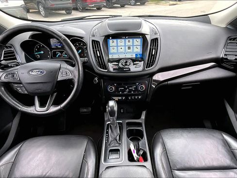 Used 2019 Ford Escape Titanium image 15