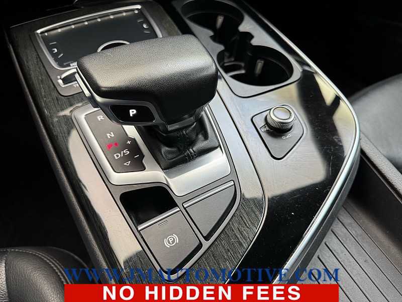 Used 2019 Audi Q7 3.0T Premium Plus w/ Premium Plus Package AWD/4WD image 35