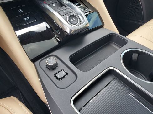 Used 2025 Acura MDX FWD w/ Technology Package image 35