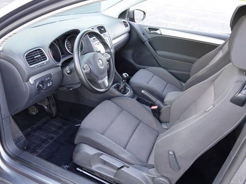 Used 2011 Volkswagen Golf TDI FWD image 4