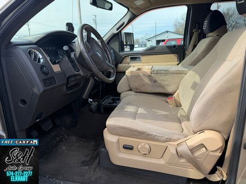 Used 2011 Ford F150 XLT w/ XTR Pkg image 4