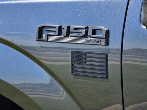 Used 2019 Ford F150 XL w/ Equipment Group 101A Mid AWD/4WD image 14