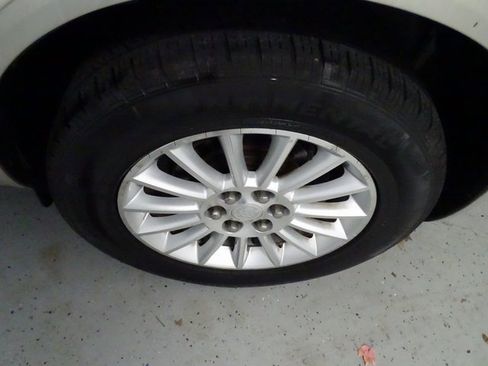 Used 2012 Buick Enclave Leather image 27