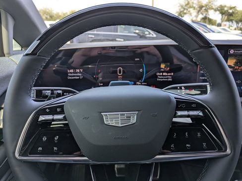 New 2026 Cadillac Optiq Sport 1 image 31