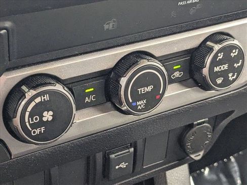 Used 2021 Toyota Tacoma SR RWD image 15