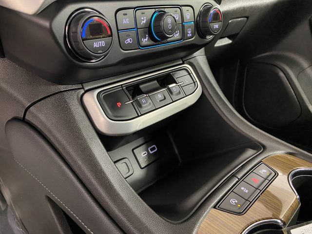 Certified 2023 GMC Acadia SLE AWD/4WD image 26