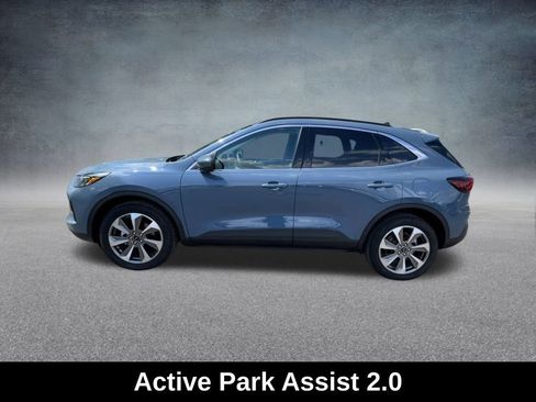 Used 2023 Ford Escape Platinum w/ Premium Technology Package image 14