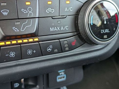 Used 2024 Ford Maverick Lariat w/ Black Appearance Package FWD image 22
