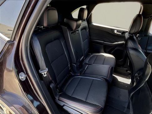 Used 2023 Ford Escape ST-Line w/ Tech Pack #1 FWD image 25