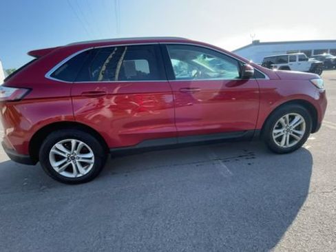 Used 2020 Ford Edge SEL w/ Convenience Package AWD/4WD image 10