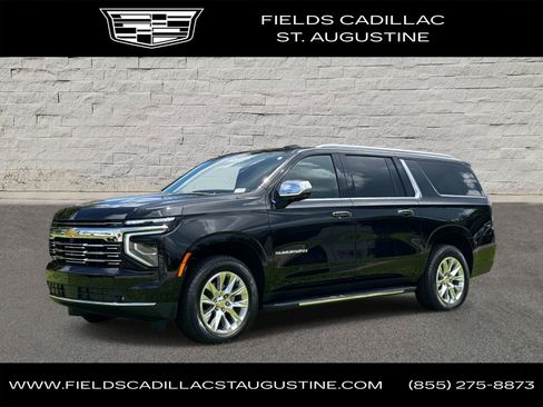 Used 2025 Chevrolet Suburban Premier AWD/4WD image 1