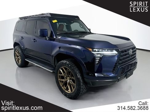 Used 2025 Lexus GX 550 w/ Accessory Package (31) AWD/4WD image 1