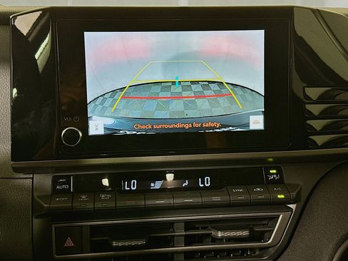 Used 2026 Toyota Camry LE FWD image 25