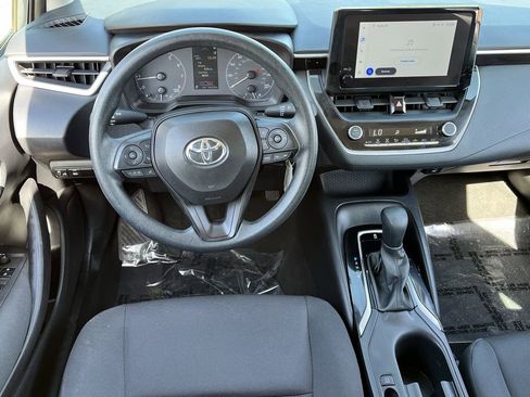 Used 2024 Toyota Corolla LE image 10
