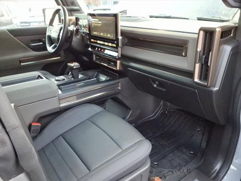 New 2025 GMC Hummer EV 3X image 26