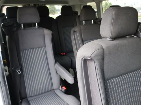 Used 2015 Ford Transit 350 XLT image 23