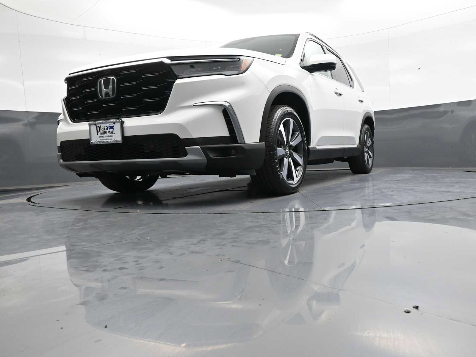 Certified 2023 Honda Pilot Elite image 28