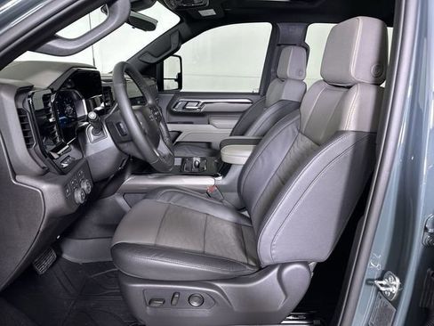 New 2026 Chevrolet Silverado 2500 ZR2 AWD/4WD image 19
