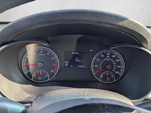 Used 2019 Kia Optima LX FWD image 11
