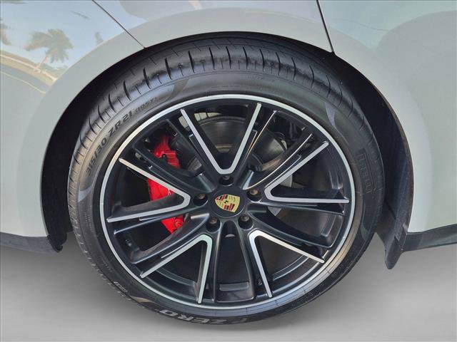 Used 2018 Porsche Panamera image 21