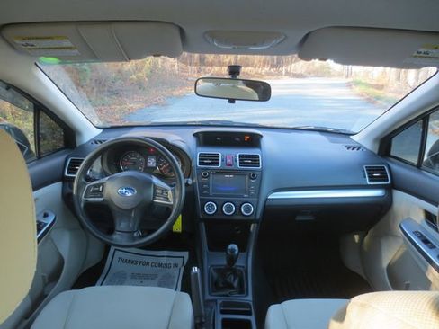Used 2016 Subaru Impreza 2.0i image 8