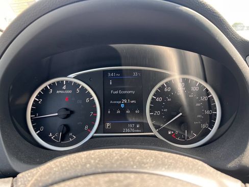 Used 2019 Nissan Sentra SR FWD image 25